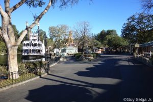 Disneyland Magic Morning Tips - The Unofficial Guides