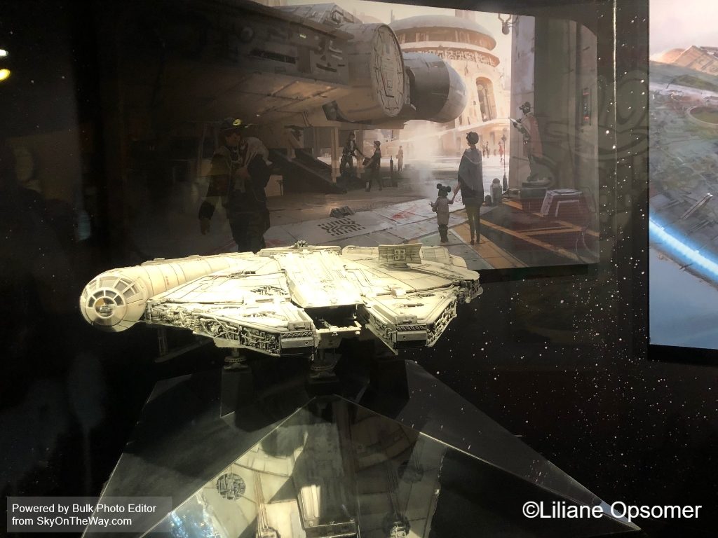 Star Wars Millennium Falcon model