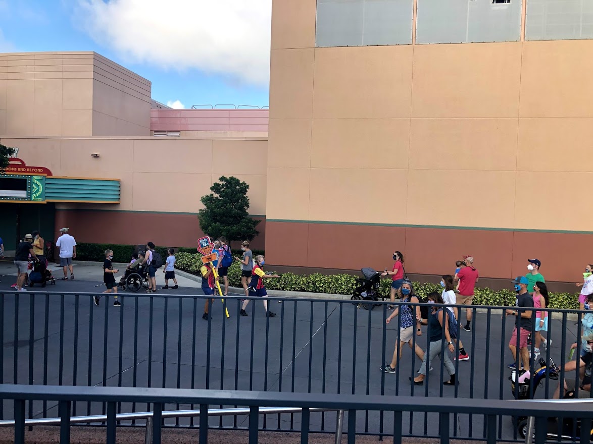 The Unofficial Guide To Rope Drop At Disney’s Hollywood Studios