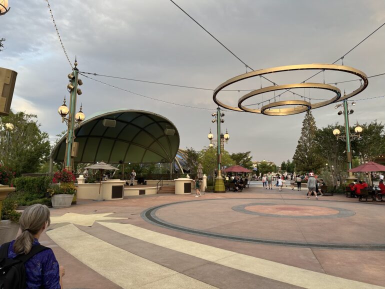9 Tips for Level 99 at Disney Springs