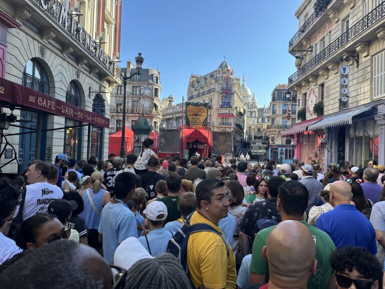 Bar Helios at Universal Orlando